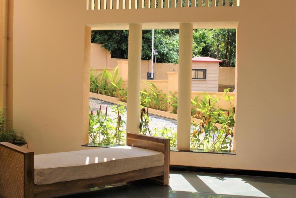 Charming 2Bhk Getaway In Siolim Apartment Exterior photo
